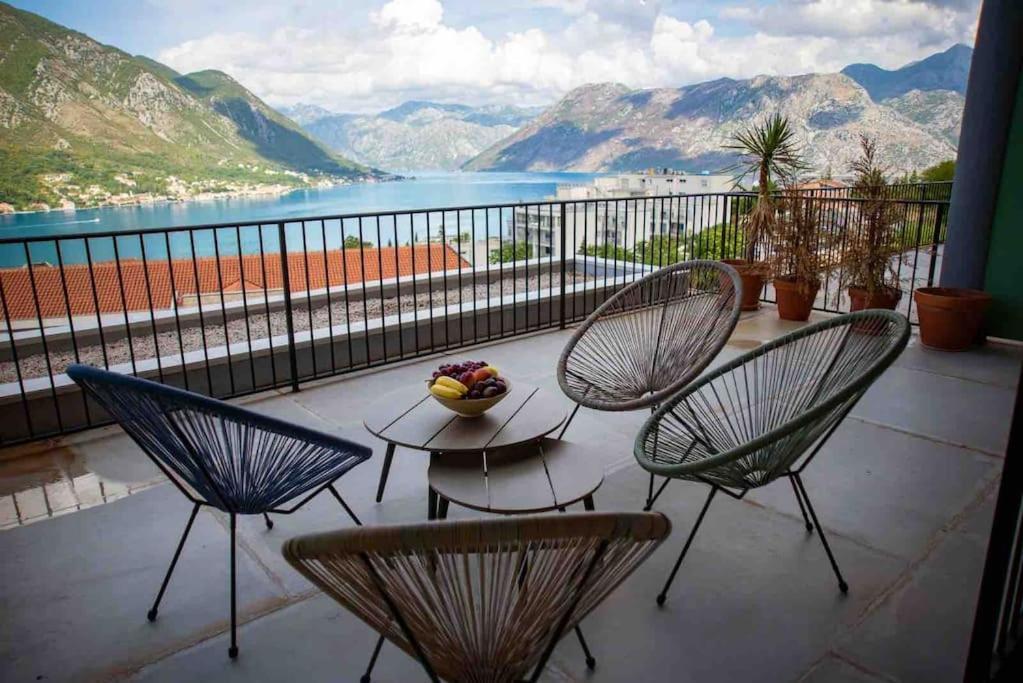Design Flat With Impressive Boka Bay View Διαμέρισμα Κότορ Εξωτερικό φωτογραφία