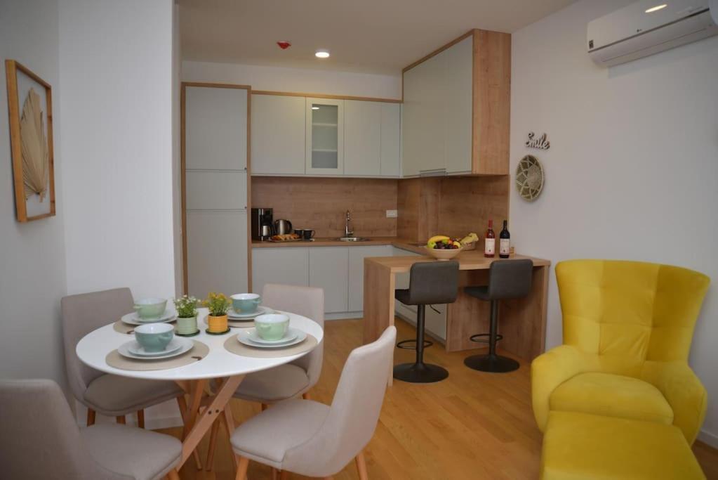 Design Flat With Impressive Boka Bay View Διαμέρισμα Κότορ Εξωτερικό φωτογραφία